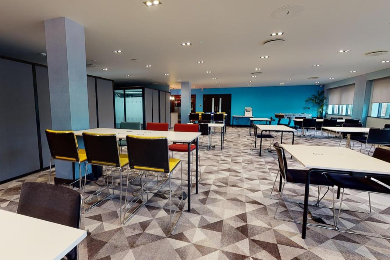 Village Hotel Newcastle Holystone  ภายนอก รูปภาพ